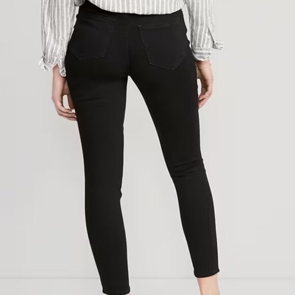 Old Navy High-Waisted Rockstar Super-Skinny Jeans Distressed - 12 - Picture 2 of 5